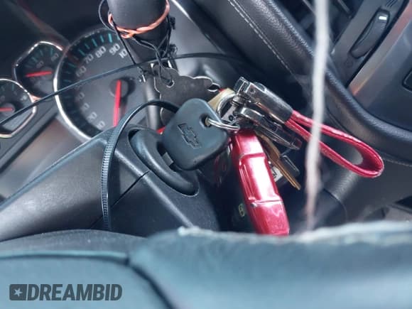 ✅ 2017 Chevrolet Silverado 2500HD LTZ • VIN: 1GC1KWEG8HF151619 • Lot: 42978092. Listed on IAAI with 96,276 mi. Free auction sales archive from the USA and detailed vehicle history report at DreamBid. Image 11.