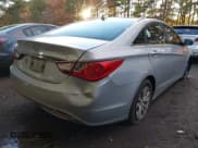 ✅ 2012 Hyundai Sonata GLS • VIN: 5NPEB4AC1CH315137 • Лот: 43674531. Опубликован ранее на IAAI с пробегом 265 191 миль. Бесплатный доступ к архиву аукционных продаж из США и подробный отчёт об истории автомобиля на DreamBid. Изображение 4.