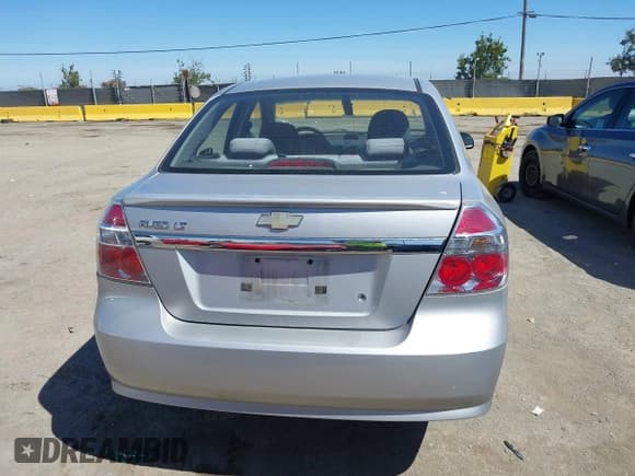 ✅ 2010 Chevrolet Aveo 1LT • VIN: KL1TD5DE6AB106518 • Lot: 42922731. Listed on IAAI with 179,166 mi. Free auction sales archive from the USA and detailed vehicle history report at DreamBid. Image 16.