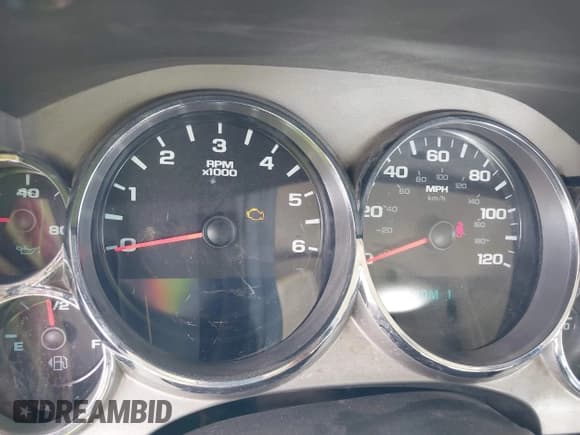 ✅ 2012 Chevrolet Silverado 2500HD • VIN: 1GB2KVCG3CZ337730 • Lot: 43269374. Wystawiony na IAAI z przebiegiem Nie podano. Bezpłatny archiwum sprzedaży aukcyjnych z USA i szczegółowy raport historii pojazdu na DreamBid. Zdjęcie 7.