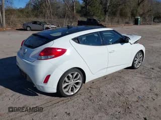 ✅ 2013 Hyundai Veloster w/Black Int • VIN: KMHTC6AD8DU135634 • Lot: 41301184. Listed on IAAI with 156,510 mi. Free auction sales archive from the USA and detailed vehicle history report at DreamBid. Image 4.