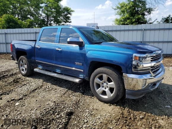 ✅ 2018 Chevrolet Silverado 1500 LTZ • VIN: 3GCUKSEJ2JG195475 • Lot: 61949685. Wystawiony na Copart z przebiegiem Nie podano. Bezpłatny archiwum sprzedaży aukcyjnych z USA i szczegółowy raport historii pojazdu na DreamBid. Zdjęcie 4.