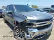 2022 Chevrolet Silverado 1500 LT z VIN 1GCPWCED6NZ192554, wystawiony jako IAAI lot #42653072 z przebiegiem 76 224 mil mil oraz . Historia ofert i sprzedaży dostępna na DreamBid. Obrazek 1.