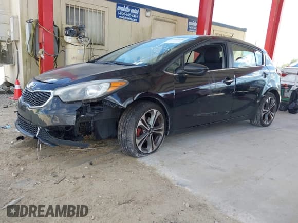✅ 2016 Kia Forte EX • VIN: KNAFX5A89G5548449 • Lot: 43517696. Listed on IAAI with 113,264 mi. Free auction sales archive from the USA and detailed vehicle history report at DreamBid. Image 17.