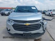 ✅ 2020 Chevrolet Traverse LT Cloth • VIN: 1GNERGKW5LJ242035 • Lot: 42150543. Listed on IAAI with 101,705 mi. Free auction sales archive from the USA and detailed vehicle history report at DreamBid. Image 12.