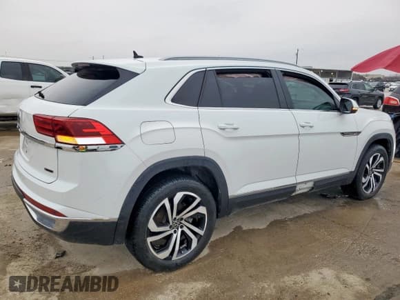 ✅ 2022 Volkswagen Atlas SEL • VIN: 1V2BC2CA0NC215267 • Lot: 45697885. Listed on Copart with 59,346 mi. Free auction sales archive from the USA and detailed vehicle history report at DreamBid. Image 3.
