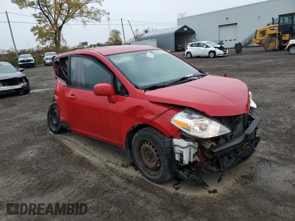 ✅ 2011 Nissan Versa S • VIN: 3N1BC1CP3BL393936 • Lot: 90437905. Listed on Copart with 151,912 mi. Free auction sales archive from the USA and detailed vehicle history report at DreamBid. Image 4.