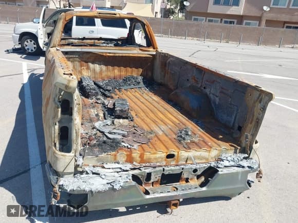 ✅ 2021 Chevrolet Silverado 1500 RST • VIN: 1GCUYEEL4MZ214338 • Лот: 39752554. Опубликован ранее на IAAI с пробегом Не указан. Бесплатный доступ к архиву аукционных продаж из США и подробный отчёт об истории автомобиля на DreamBid. Изображение 11.