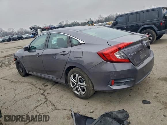✅ 2016 Honda Civic LX • VIN: 19XFC2F57GE220687 • Лот: 93369895. Опубликован ранее на Copart с пробегом 107 527 миль. Бесплатный доступ к архиву аукционных продаж из США и подробный отчёт об истории автомобиля на DreamBid. Изображение 2.
