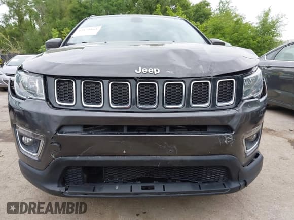 ✅ 2019 Jeep Compass Limited • VIN: 3C4NJCCB7KT777783 • Lot: 42172163. Listed on IAAI with 68,487 mi. Free auction sales archive from the USA and detailed vehicle history report at DreamBid. Image 6.