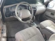 ✅ 2000 Toyota Tacoma • VIN: 4TAWN72N4YZ647646 • Lot: 91399775. Listed on Copart with 182,744 mi. Free auction sales archive from the USA and detailed vehicle history report at DreamBid. Image 8.