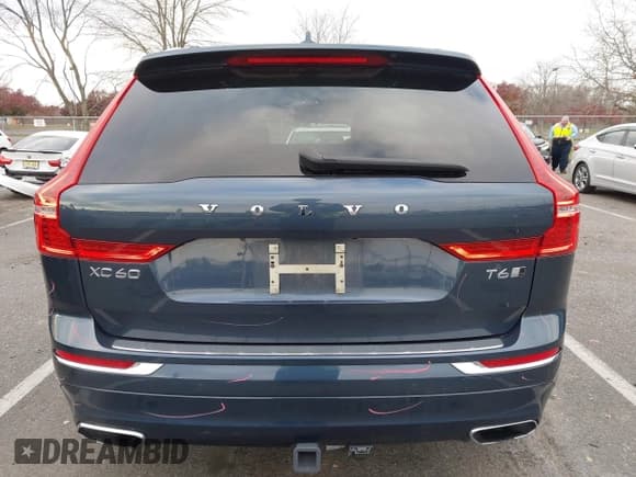 ✅ 2018 Volvo XC60 Inscription • VIN: YV4A22RL9J1042389 • Lot: 43665707. Listed on IAAI with 75,177 mi. Free auction sales archive from the USA and detailed vehicle history report at DreamBid. Image 16.