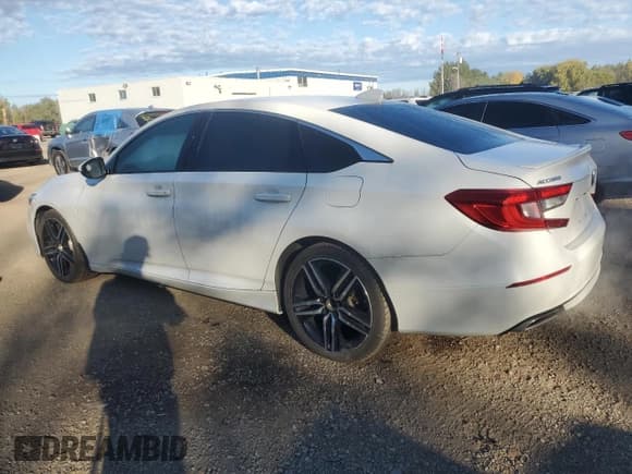 ✅ 2019 Honda Accord Sport • VIN: 1HGCV2F34KA802626 • Lot: 83956505. Wystawiony na Copart z przebiegiem 171 666 mil. Bezpłatny archiwum sprzedaży aukcyjnych z USA i szczegółowy raport historii pojazdu na DreamBid. Zdjęcie 2.
