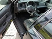 ✅ 2003 Mercury Marauder • VIN: 2MEHM75V13X648665 • Lot: 76773694. Wystawiony na Copart z przebiegiem 254 363 mil. Bezpłatny archiwum sprzedaży aukcyjnych z USA i szczegółowy raport historii pojazdu na DreamBid. Zdjęcie 8.