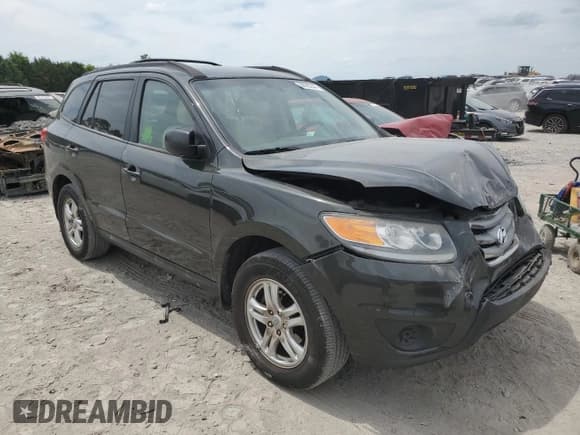 ✅ 2012 Hyundai Santa Fe GLS • VIN: 5XYZG3AB3CG101911 • Lot: 59395244. Listed on Copart with 188,913 mi. Free auction sales archive from the USA and detailed vehicle history report at DreamBid. Image 4.