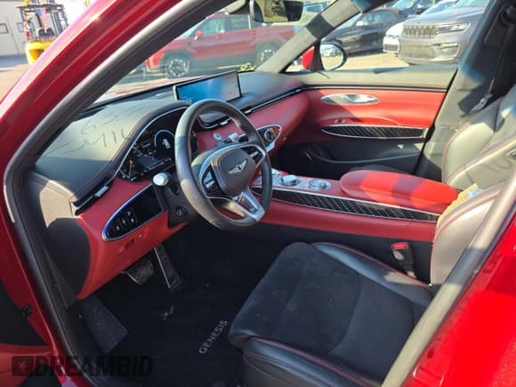 ✅ 2022 Genesis GV70 Sport • VIN: KMUMCDTC4NU012266 • Лот: 86479085. Опубликован ранее на Copart с пробегом 63 779 миль. Бесплатный доступ к архиву аукционных продаж из США и подробный отчёт об истории автомобиля на DreamBid. Изображение 7.