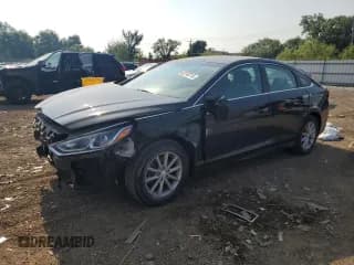✅ 2019 Hyundai Sonata SE • VIN: 5NPE24AF8KH744543 • Lot: 67748715. Listed on Copart with 90,308 mi. Free auction sales archive from the USA and detailed vehicle history report at DreamBid. Image 1.