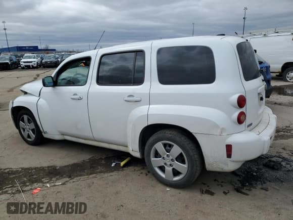 ✅ 2009 Chevrolet HHR LS • VIN: 3GNCA13B89S558415 • Lot: 51100465. Listed on Copart with 177,759 mi. Free auction sales archive from the USA and detailed vehicle history report at DreamBid. Image 2.