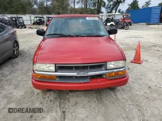 ✅ 2000 Chevrolet S-10 LS Xtreme • VIN: 1GCCS19W4Y8115735 • Лот: 42446525. Опубликован ранее на Copart с пробегом 169 523 миль. Бесплатный доступ к архиву аукционных продаж из США и подробный отчёт об истории автомобиля на DreamBid. Изображение 5.