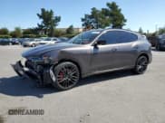 ✅ 2021 Maserati Levante GTS • VIN: ZN661ZUA5MX378938 • Лот: 49408464. Опубликован ранее на Copart с пробегом Не указан. Бесплатный доступ к архиву аукционных продаж из США и подробный отчёт об истории автомобиля на DreamBid. Изображение 1.