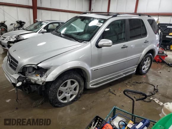 ✅ 2005 Mercedes-Benz M 500 • VIN: 4JGAB75E55A539853 • Lot: 45190535. Listed on Copart with 86,165 mi. Free auction sales archive from the USA and detailed vehicle history report at DreamBid. Image 1.