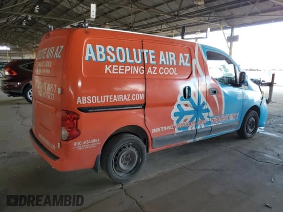 ✅ 2020 Nissan NV200 SV • VIN: 3N6CM0KN5LK708832 • Lot: 71923905. Wystawiony na Copart z przebiegiem 114 560 mil. Bezpłatny archiwum sprzedaży aukcyjnych z USA i szczegółowy raport historii pojazdu na DreamBid. Zdjęcie 3.