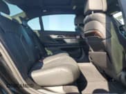 ✅ 2021 BMW 7 Series 750i xDrive • VIN: WBA7U2C05MCF67562 • Lot: 84580235. Listed on Copart with 101,269 mi. Free auction sales archive from the USA and detailed vehicle history report at DreamBid. Image 10.