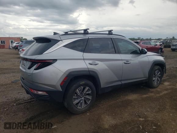 ✅ 2022 Hyundai Tucson Blue • VIN: KM8JBCA15NU069849 • Lot: 56158714. Wystawiony na Copart z przebiegiem 19 441 mil. Bezpłatny archiwum sprzedaży aukcyjnych z USA i szczegółowy raport historii pojazdu na DreamBid. Zdjęcie 3.