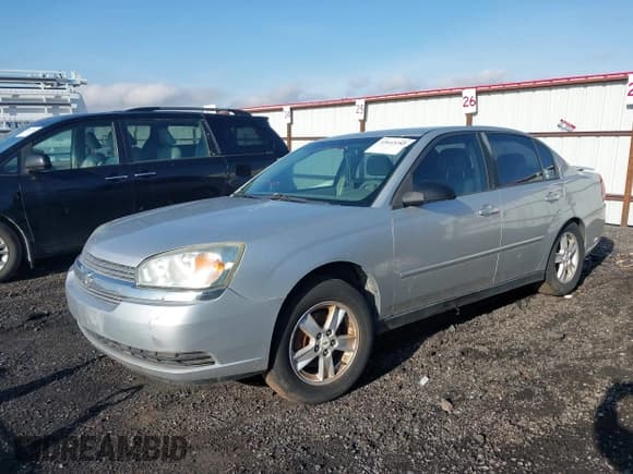 ✅ 2005 Chevrolet Malibu LS • VIN: 1G1ZT54865F193117 • Lot: 43643285. Listed on IAAI with 213,815 mi. Free auction sales archive from the USA and detailed vehicle history report at DreamBid. Image 2.