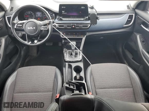 ✅ 2022 Kia Seltos Nightfall • VIN: KNDEUCA25N7253910 • Lot: 81253635. Listed on Copart with 52,071 mi. Free auction sales archive from the USA and detailed vehicle history report at DreamBid. Image 8.