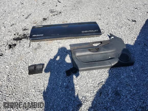 2003 Chevrolet S-10 LS with VIN 1GCDT13X43K170507, listed as a Copart auction lot 72759424 with 241,461 mi miles and Salvage title. Bid and sale history available at DreamBid. Image 12.