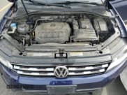 ✅ 2021 Volkswagen Tiguan SE • VIN: 3VV2B7AX4MM139074 • Lot: 84018985. Wystawiony na Copart z przebiegiem 99 059 mil. Bezpłatny archiwum sprzedaży aukcyjnych z USA i szczegółowy raport historii pojazdu na DreamBid. Zdjęcie 12.
