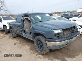 ✅ 2006 Chevrolet Silverado 1500 LS • VIN: 2GCEC13V361260304 • Lot: 41700481. Wystawiony na IAAI z przebiegiem 205 379 mil mil. Skorzystaj z bezpłatnego archiwum sprzedaży aukcyjnych z USA i zobacz szczegółowy raport historii pojazdu na DreamBid. Zdjęcie 1.