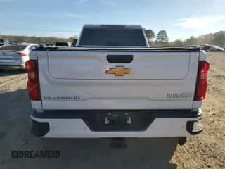 2023 Chevrolet Silverado 3500HD High Country с VIN 1GC4YVEYXPF118330, выставлен на аукционе Copart как лот 81941264 с пробегом 36 941 миль миль и Списание • Salvage title. История ставок и продаж доступна на DreamBid. Изображение 6.
