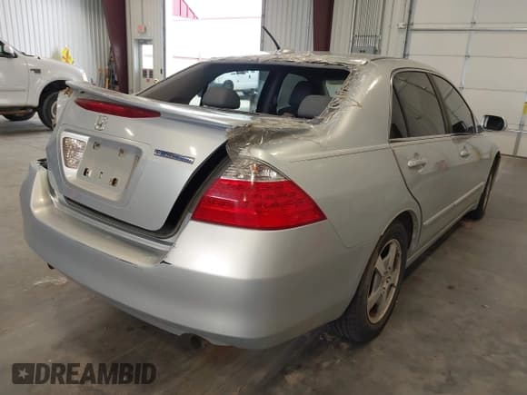 ✅ 2007 Honda Accord • VIN: JHMCN365X7C002932 • Лот: 42237692. Опубликован ранее на IAAI с пробегом Не указан. Бесплатный доступ к архиву аукционных продаж из США и подробный отчёт об истории автомобиля на DreamBid. Изображение 4.