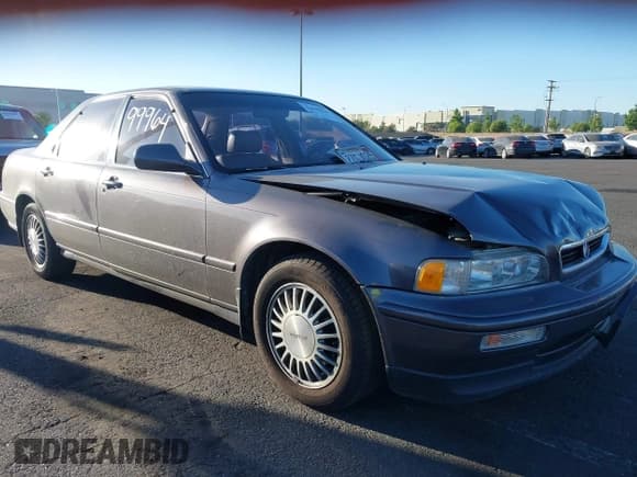 ✅ 1991 Acura Legend • VIN: JH4KA767XMC055464 • Lot: 42699964. Wystawiony na IAAI z przebiegiem 102 248 mil. Bezpłatny archiwum sprzedaży aukcyjnych z USA i szczegółowy raport historii pojazdu na DreamBid. Zdjęcie 1.