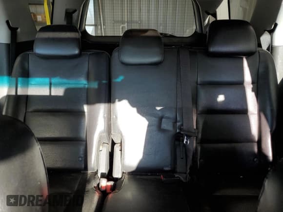 ✅ 2007 Ford Freestyle Limited • VIN: 1FMDK06117GA07743 • Лот: 71413244. Опубликован ранее на Copart с пробегом 229 179 миль. Бесплатный доступ к архиву аукционных продаж из США и подробный отчёт об истории автомобиля на DreamBid. Изображение 10.