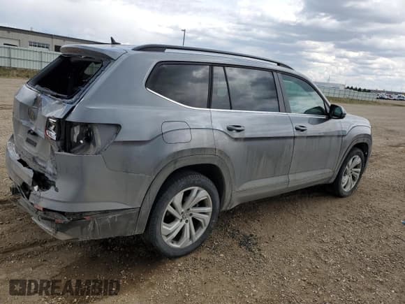 ✅ 2021 Volkswagen Atlas SE • VIN: 1V2HR2CAXMC532304 • Lot: 55393965. Listed on Copart with 46,163 mi. Free auction sales archive from the USA and detailed vehicle history report at DreamBid. Image 3.