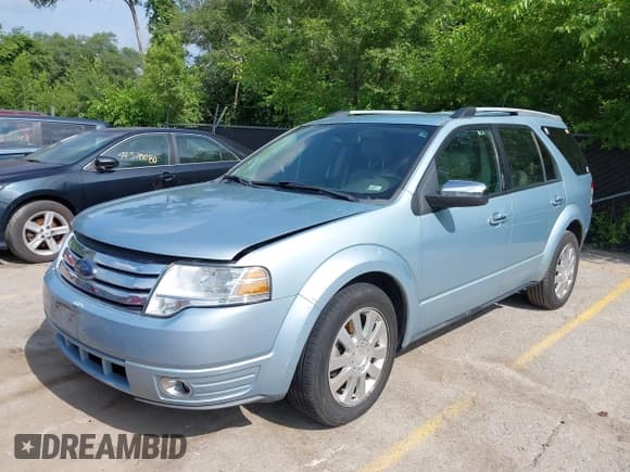 ✅ 2008 Ford Taurus X Limited • VIN: 1FMDK03W68GA24653 • Лот: 42509666. Опубликован ранее на IAAI с пробегом 127 131 миль. Бесплатный доступ к архиву аукционных продаж из США и подробный отчёт об истории автомобиля на DreamBid. Изображение 2.