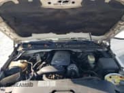 ✅ 2005 Chevrolet Silverado 1500 Z71 • VIN: 2GCEK13T151206192 • Лот: 76138044. Опубликован ранее на Copart с пробегом 283 525 миль. Бесплатный доступ к архиву аукционных продаж из США и подробный отчёт об истории автомобиля на DreamBid. Изображение 12.