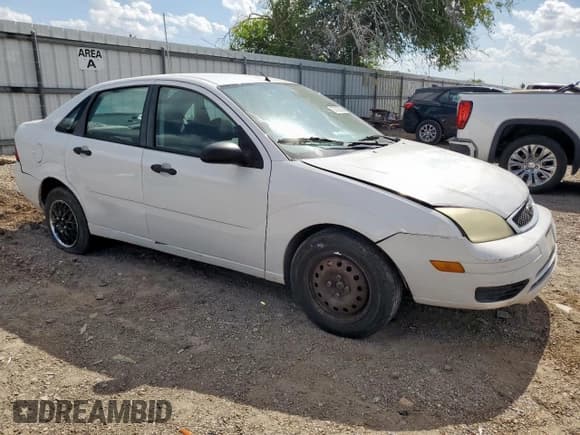 ✅ 2007 Ford Focus S • VIN: 1FAFP34NX7W242286 • Lot: 67929835. Listed on Copart with 223,182 mi. Free auction sales archive from the USA and detailed vehicle history report at DreamBid. Image 4.