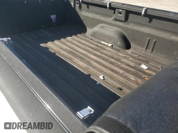 ✅ 2007 Chevrolet Silverado 1500 Work Truck • VIN: 1GCEC14X97Z599755 • Lot: 76441144. Listed on Copart with 110,127 mi. Free auction sales archive from the USA and detailed vehicle history report at DreamBid. Image 10.