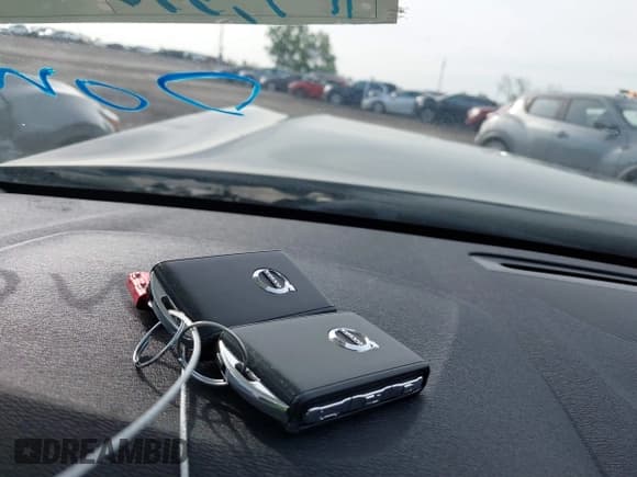 ✅ 2017 Volvo S90 Momentum • VIN: YV1102AK2H1008973 • Lot: 42298462. Listed on IAAI with 117,336 mi. Free auction sales archive from the USA and detailed vehicle history report at DreamBid. Image 11.