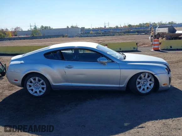 ✅ 2005 Bentley Continental GT GT • VIN: SCBCR63W85C026487 • Lot: 43501300. Listed on IAAI with 42,314 mi. Free auction sales archive from the USA and detailed vehicle history report at DreamBid. Image 13.