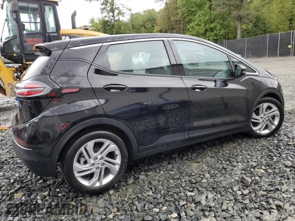 ✅ 2023 Chevrolet Bolt EV 1LT • VIN: 1G1FW6S02P4173460 • Lot: 73949884. Wystawiony na Copart z przebiegiem 28 604 mil. Bezpłatny archiwum sprzedaży aukcyjnych z USA i szczegółowy raport historii pojazdu na DreamBid. Zdjęcie 3.