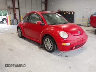 ✅ 2005 Volkswagen Beetle GLS • VIN: 3VWCR31C75M407568 • Lot: 42532558. Listed on IAAI with 122,426 mi. Free auction sales archive from the USA and detailed vehicle history report at DreamBid. Image 1.