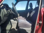 ✅ 1997 Toyota RAV4 • VIN: JT3HP10V0V7032739 • Лот: 85534285. Опубликован ранее на Copart с пробегом 185 651 миль. Бесплатный доступ к архиву аукционных продаж из США и подробный отчёт об истории автомобиля на DreamBid. Изображение 7.