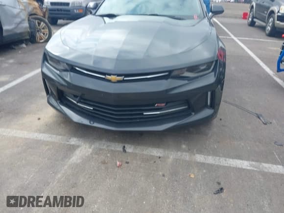 ✅ 2017 Chevrolet Camaro 1LT • VIN: 1G1FB3DSXH0146217 • Lot: 43717229. Wystawiony na IAAI z przebiegiem 141 168 mil. Bezpłatny archiwum sprzedaży aukcyjnych z USA i szczegółowy raport historii pojazdu na DreamBid. Zdjęcie 12.
