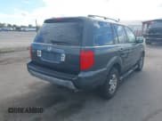 ✅ 2003 Honda Pilot EX • VIN: 2HKYF18423H588800 • Lot: 43448885. Listed on IAAI with 172,644 mi. Free auction sales archive from the USA and detailed vehicle history report at DreamBid. Image 4.