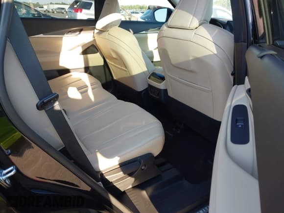 ✅ 2023 Infiniti QX60 Luxe • VIN: 5N1DL1FRXPC369960 • Lot: 43143679. Listed on IAAI with 10,316 mi. Free auction sales archive from the USA and detailed vehicle history report at DreamBid. Image 8.